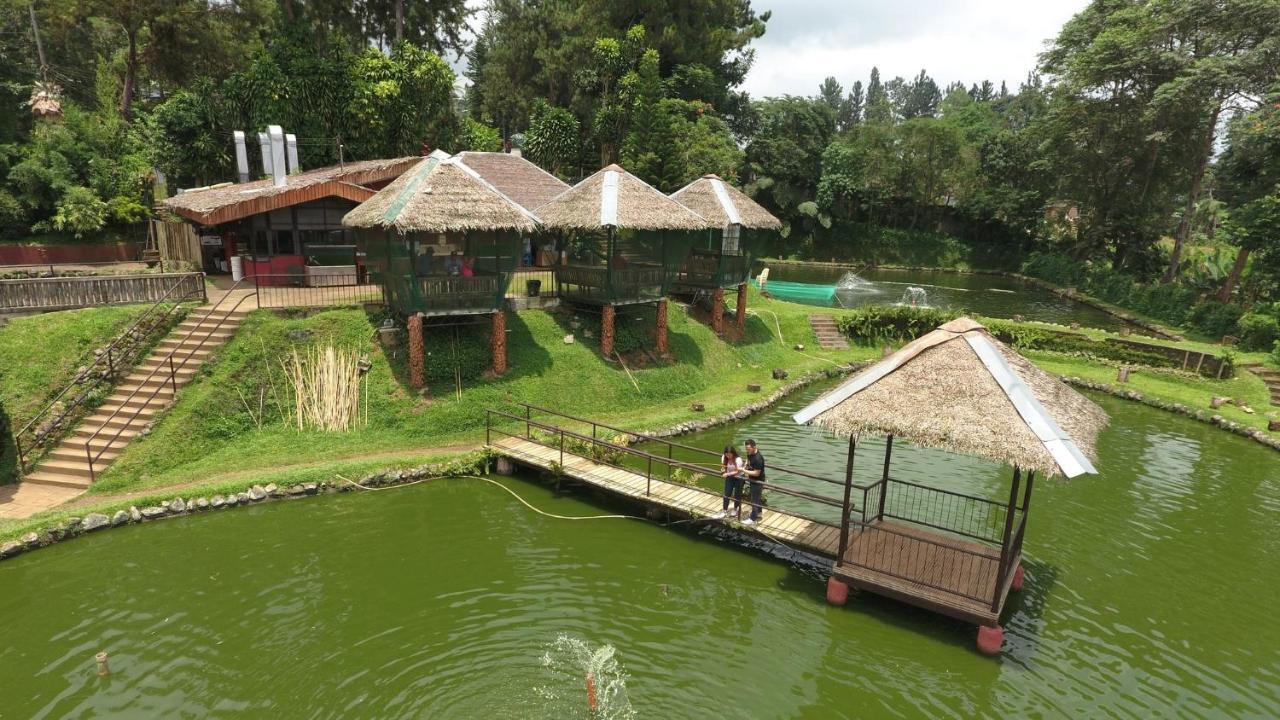 Eden Nature Park y resort Davao Exterior foto